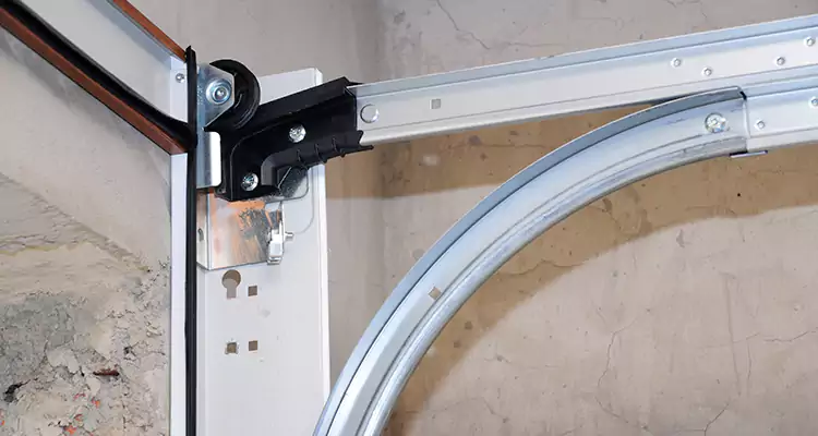 Maintain Liftmaster Garage Door Off Track in The Villages, FL