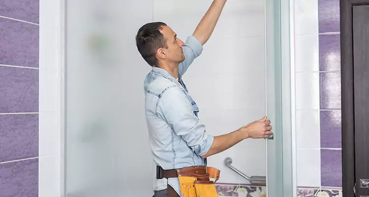 Glass Sliding Door Repair Near You in ⁣ The Villages, FL