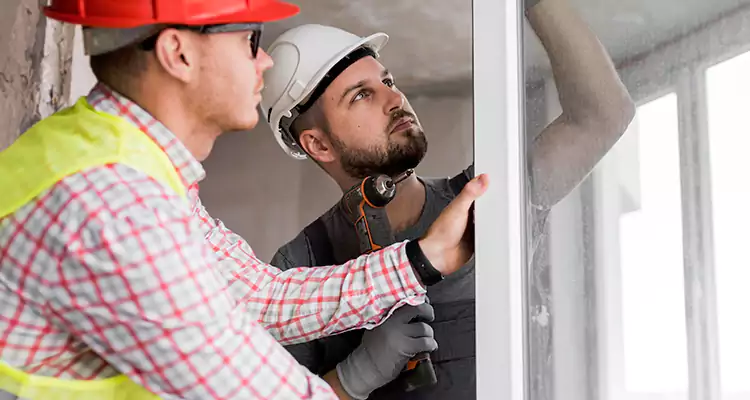 Sliding Patio Door Sticking? Expert Repair in The Villages, FL.