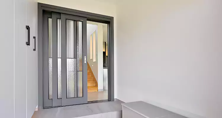 Affordable Sliding Glass Door Repair That Works in The Villages, FL